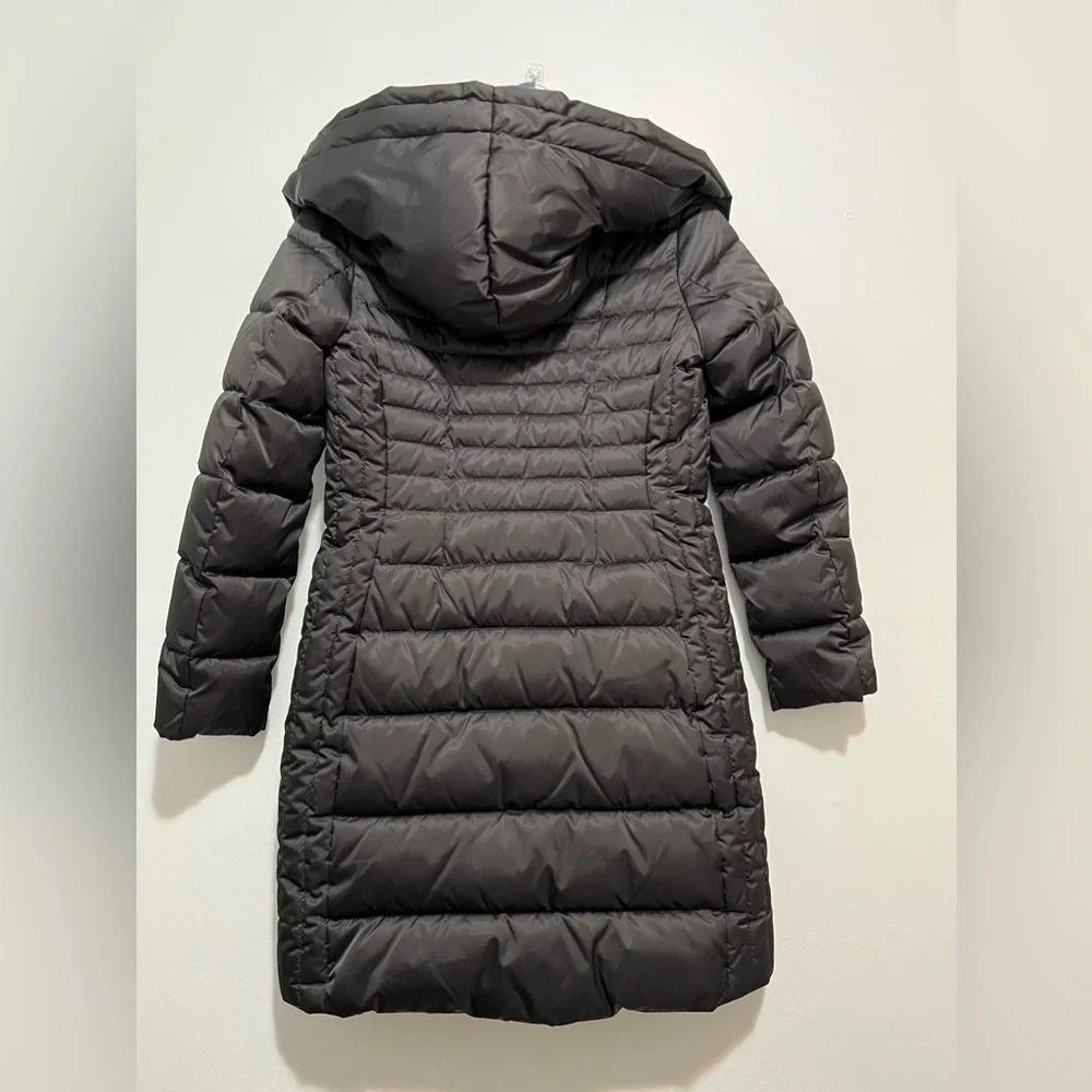 Tahari Black Mia Fitted Puffer Coat 02. - Picture 5 of 16